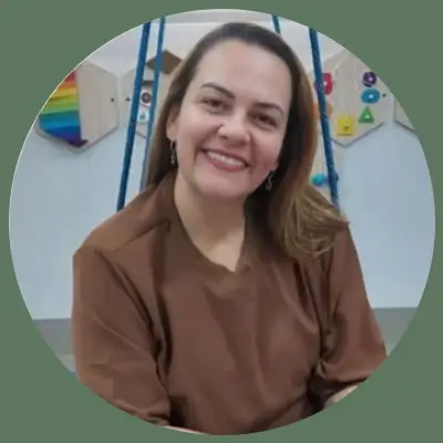 Danila Pereira - Terapeuta Ocupacional
